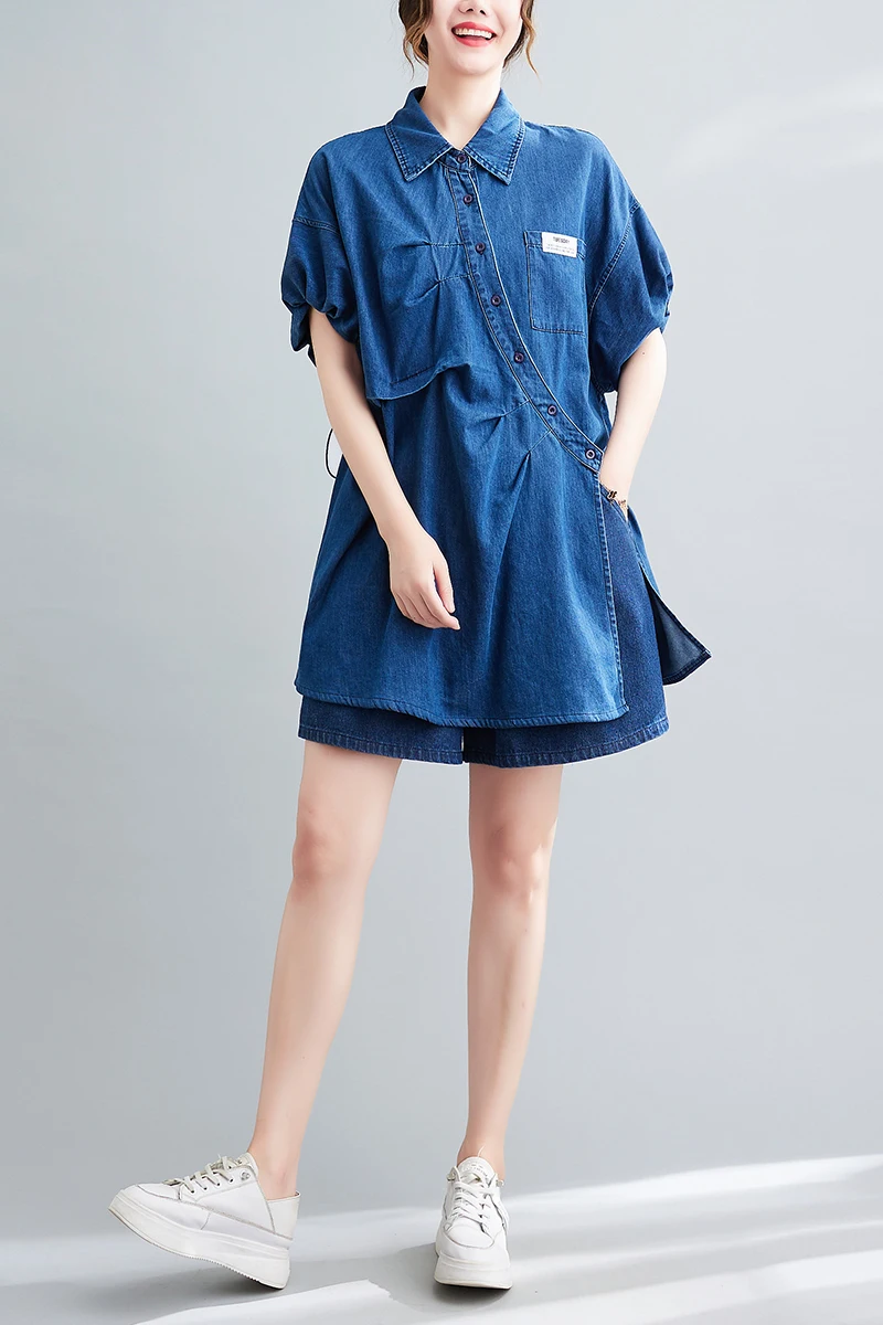 طقم دينم نسائي فضفاض مع قميص وشورت بدلة مكونة من قطعتين لتصميم التخسيس مقاوم للعمر مقاس كبير موضة الصيف