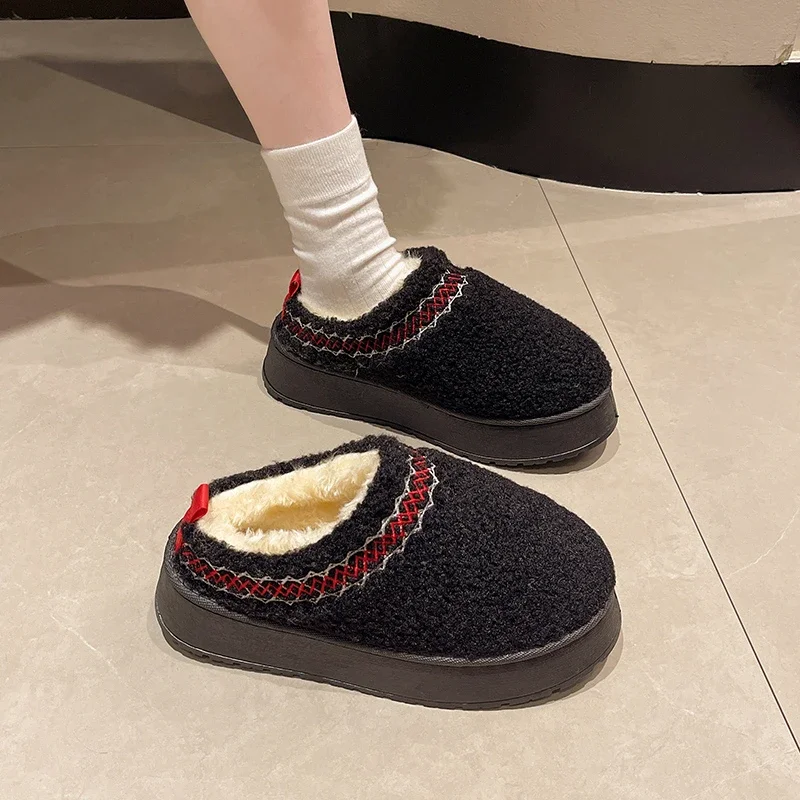 2024 New Women Slippers Ankle Boots Flats Platform Short Plush Warm Flip Flops Cotton Shoes Designer Brand Winter Women Boots