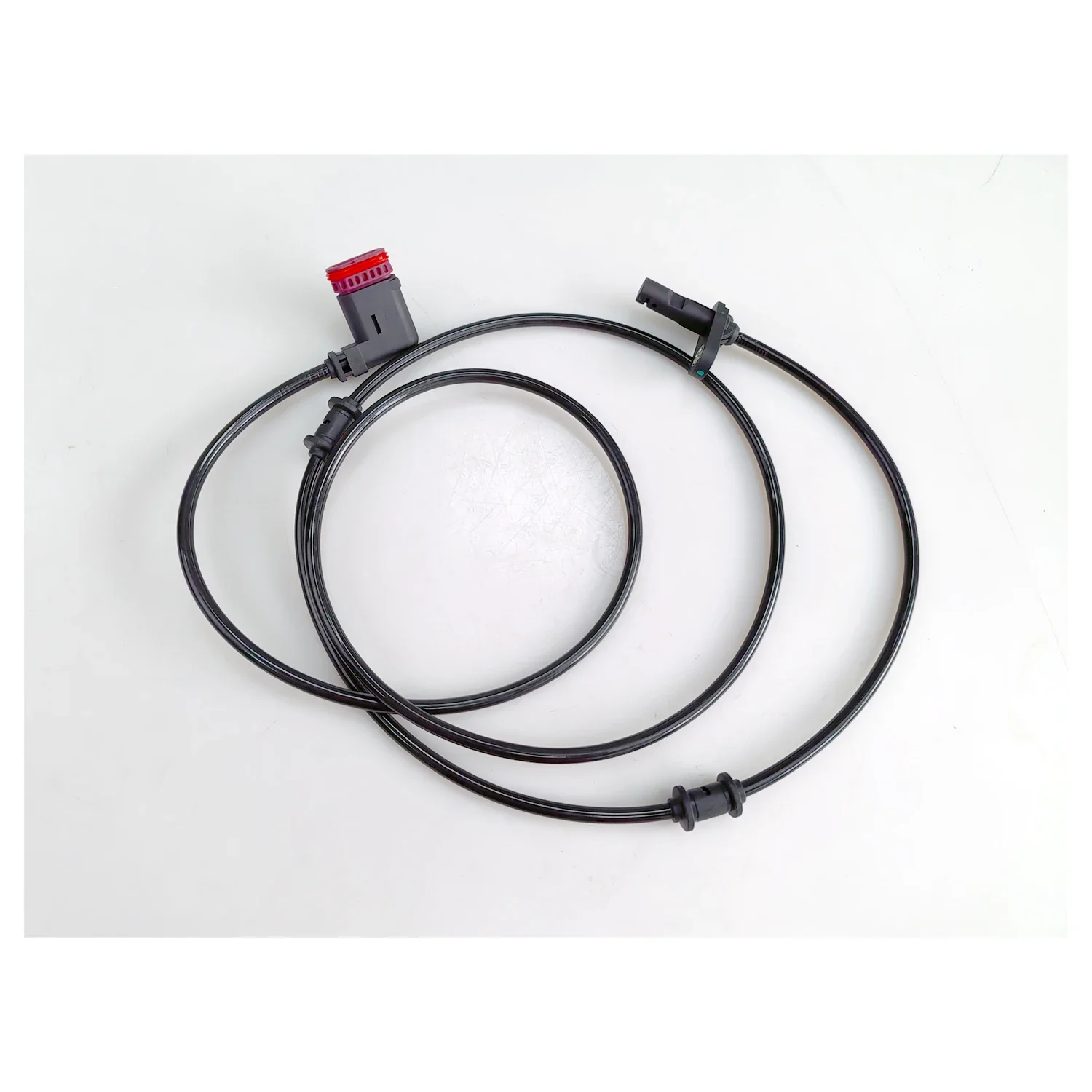 

Задний датчик скорости колеса ABS для Mercedes E320 E350 E500 E63 2115403017