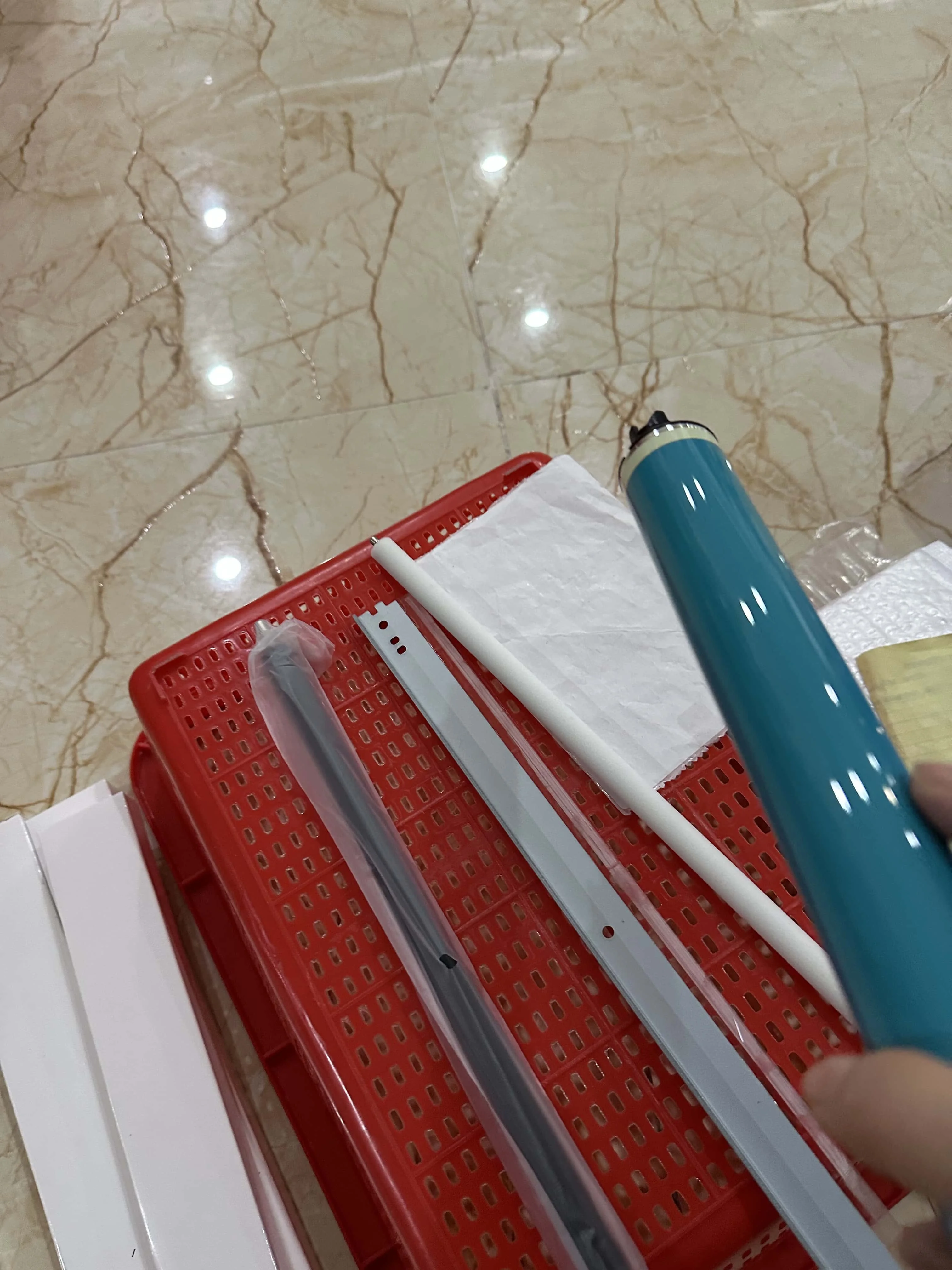 

1X IRC7055 OPC Drum Blade PCR Sponge Roller For Canon imagePRESS c60 c600 c700 c800 c650 c750 c850 c660 c710 8065B001AA/D01 Drum