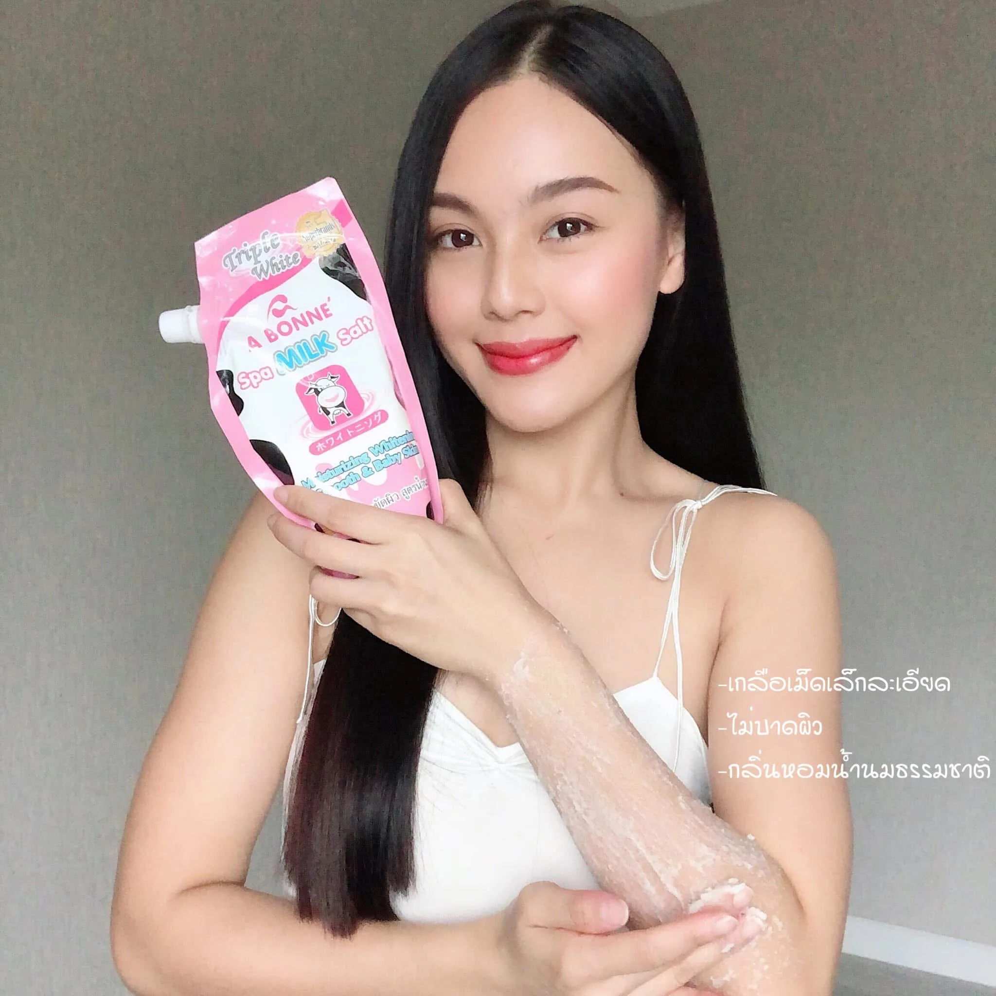 A Bonne Spa Milk Bath Salt 350g, Delikatne złuszczanie i oczyszczanie, Nawilżająca formuła mleczna, Tajlandia