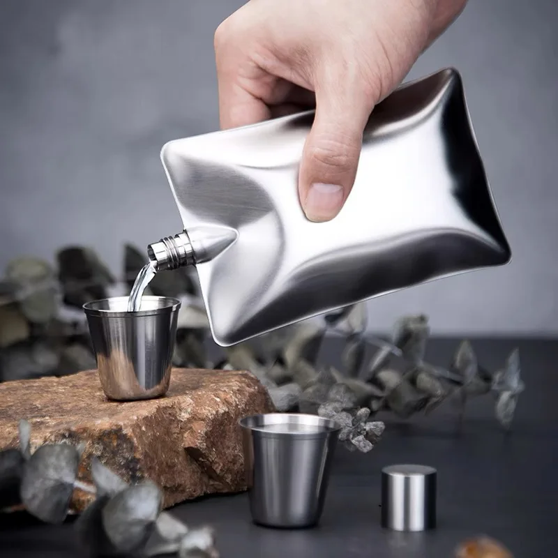 

6oz 304 Stainless Steel Hip Flask, Creative Wave-Shaped Liquor Flask with Matte Finish, Leak-Proof Portable Whiskey Bottle