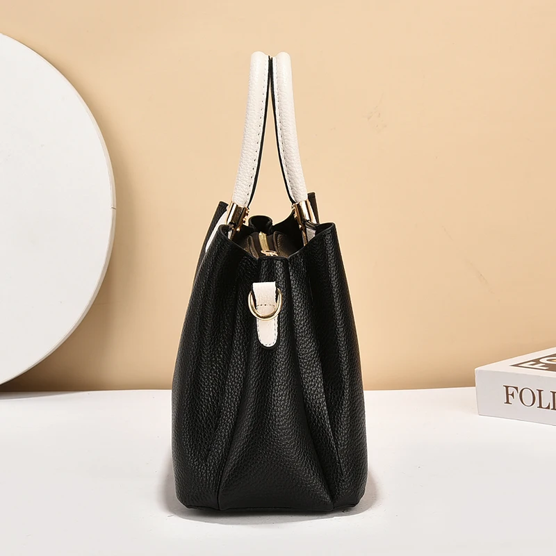 Stylish and simple senior women\'s portfolio bag, the texture of a large capacity single shoulder crossbody bag, lightweight bag