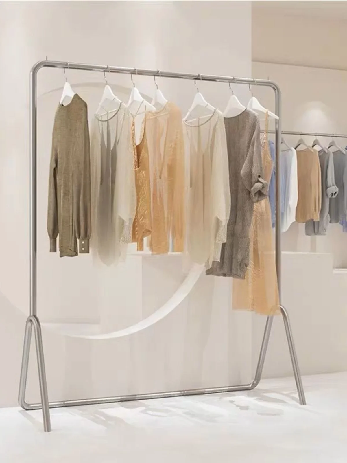 Clothing store display rack Nakajima shelf men's and women's clothing combination hanger Floor-to-ceiling stainless