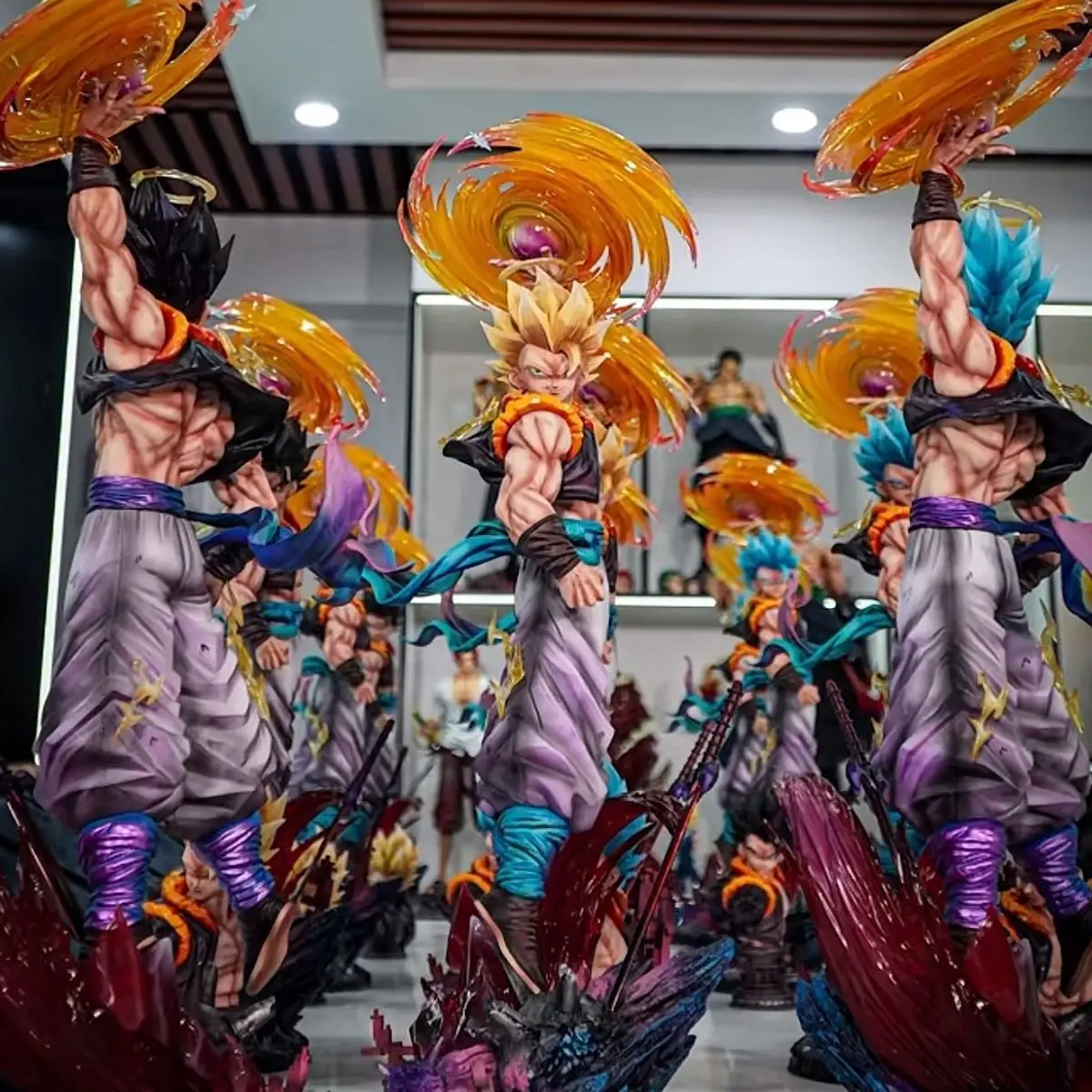 

JT Studio Dragon Ball Gogeta Anime Figures 45cm SSj3 Gogeta Action Figurine PVC Statue Desk Decoration Collection Model Toy Gift