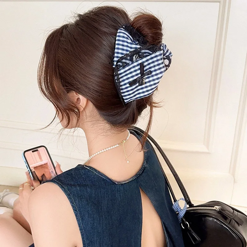 Fabric Plaid Bow Triangle Hair Claw College Style Sweet Shark Clip Ponytail Hairpin Back Head Shark Clip Styling Accessories