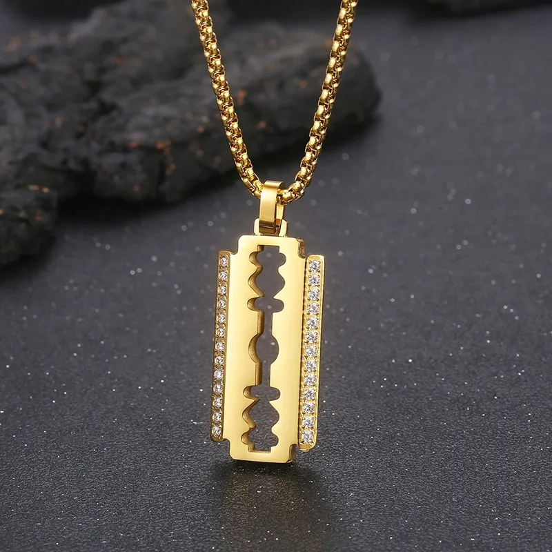 New In Creative Zirconia Blade Pendant Necklaces for Women Men Hiphop Free Gifts Stainless Steel Square Pearl Chain Jewelry