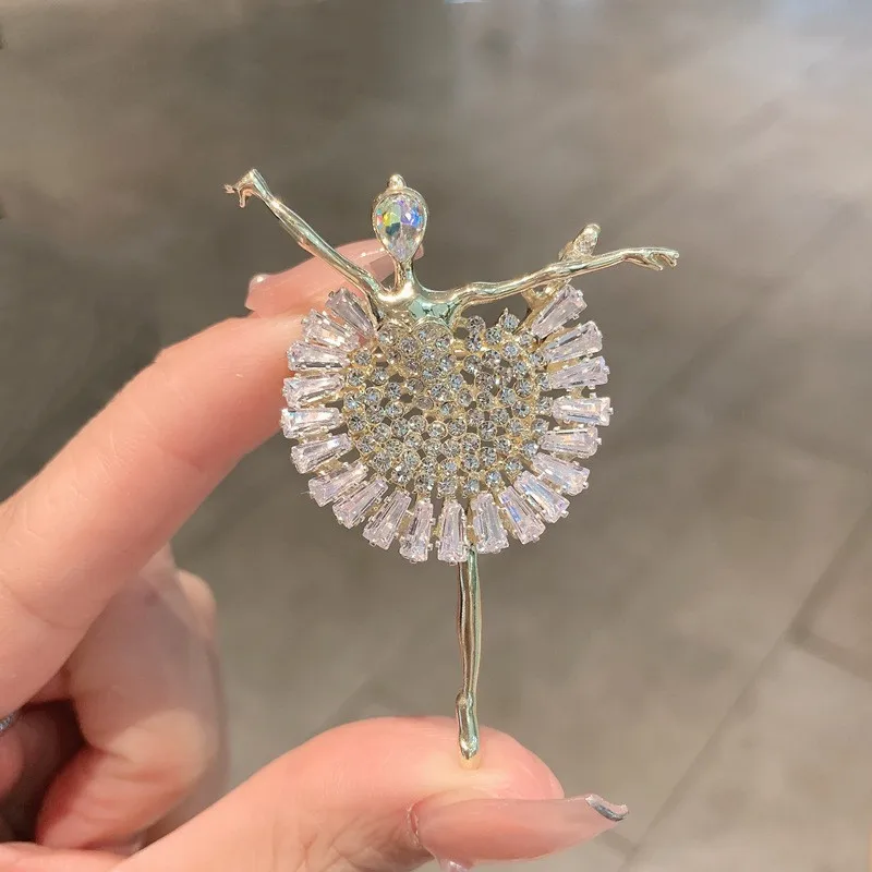 Ballerina Beautiful Ballet Girl Brooches Shiny Full Rhinestone Gold Color Graceful Dancer Hijab Pins Brooch Accessories Jewelry