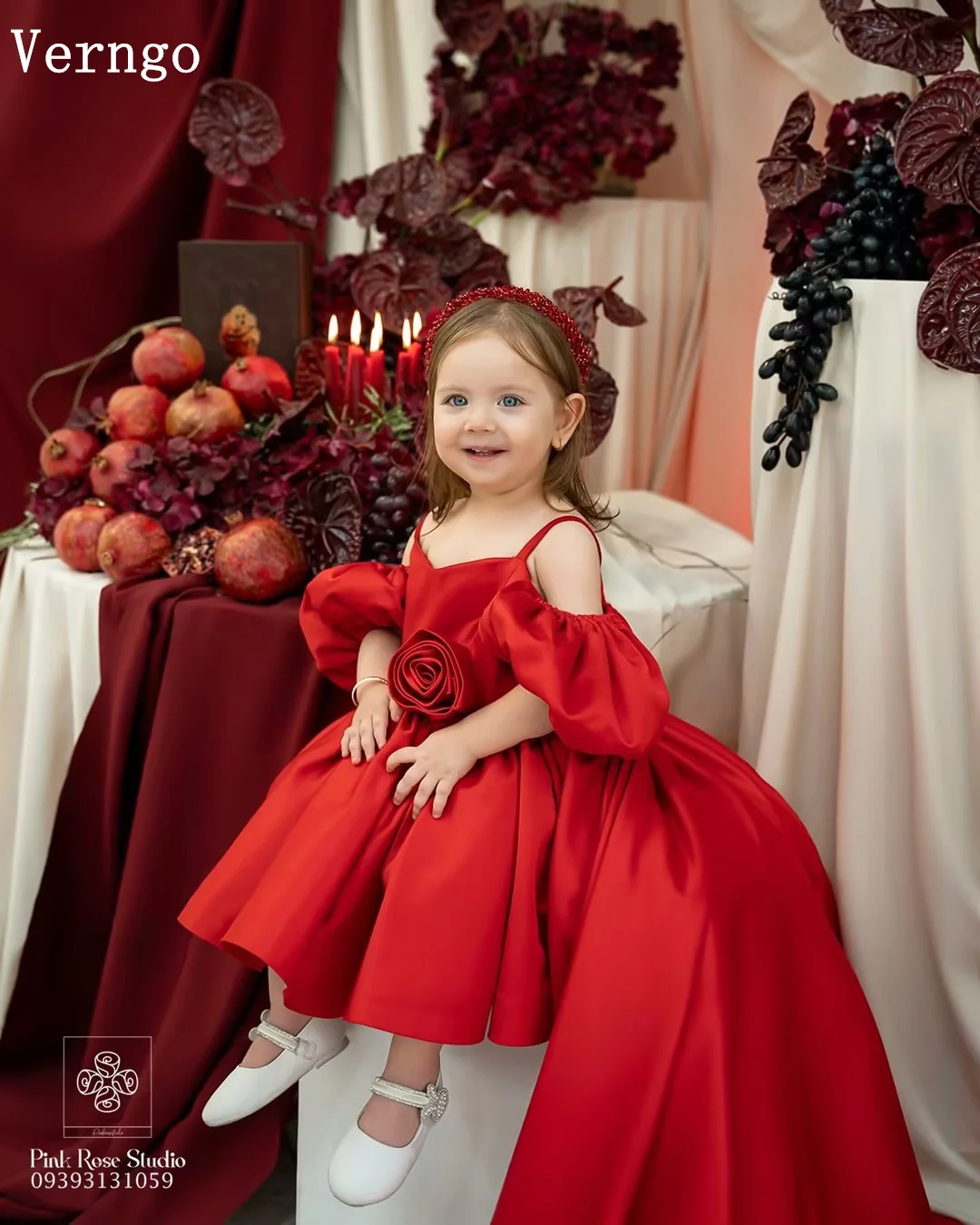 Sukienka Verngo Princess, czerwona satyna, dziewczęca, z kwiatami, na ramiączkach spaghetti, linia A, suknia balowa, sukienka celebrytki, na przyjęcie sylwestrowe, dla dzieci, szyta na miarę.