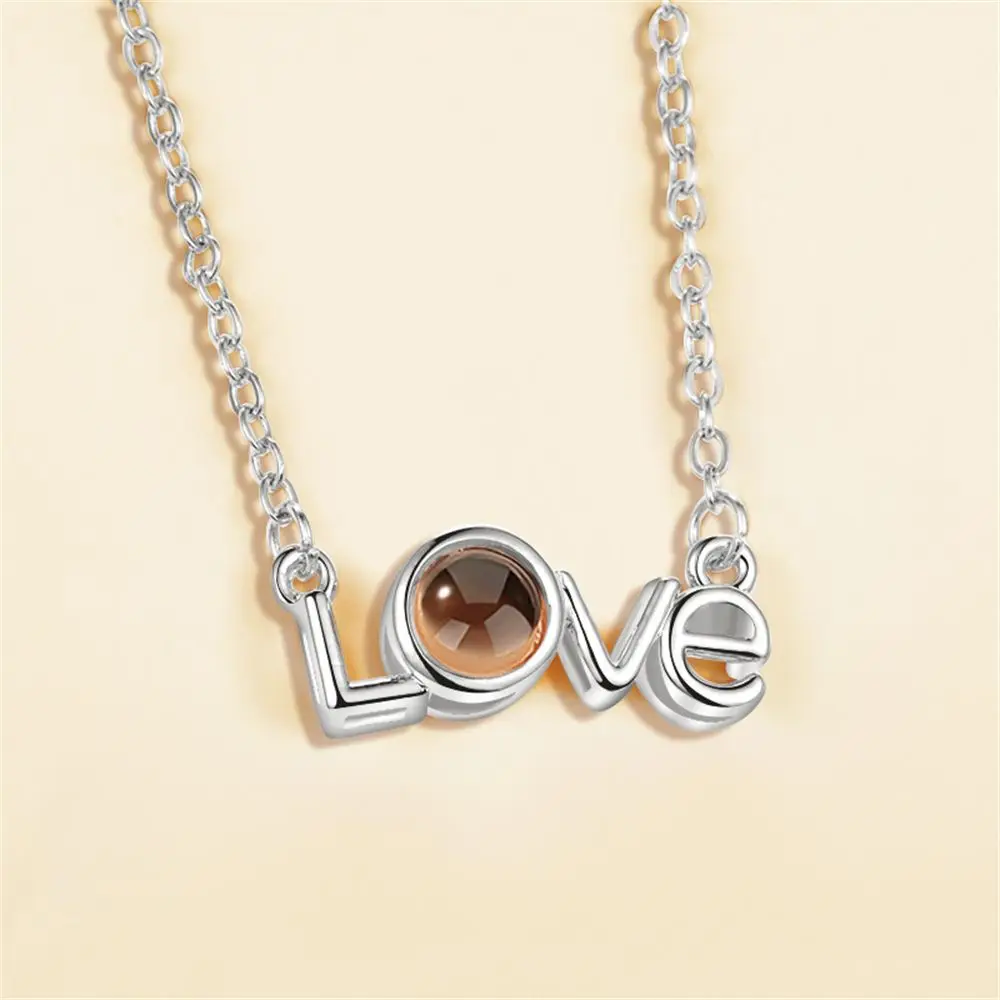 Letter Necklace 100 Languages I Love You Projection Pendant Necklace Women Romantic Valentine\'s Day Present Jewelry Best  Gifts