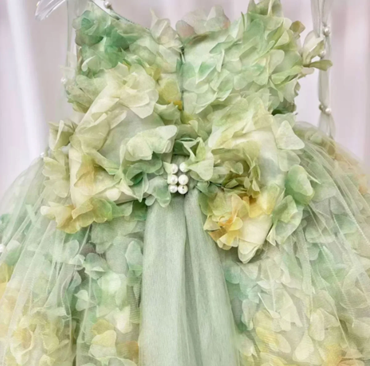 

Lovely Sage Green Flower Girl Dresses with Hairband Pearls for Baby Kids Wedding Birthday Pageant Party