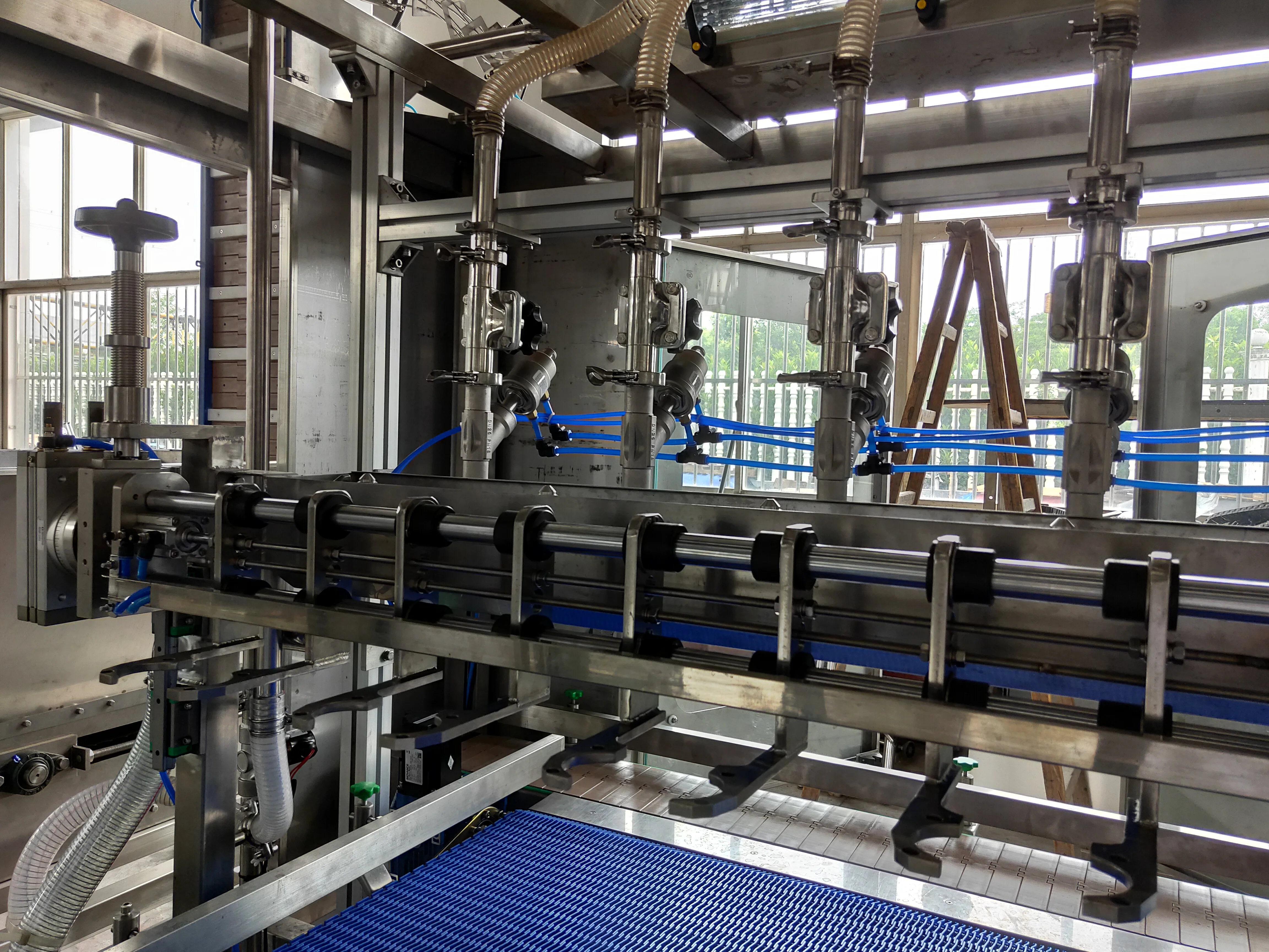 500ml 1L Automatic Hot Sauce Filling Machine Cooking Oil Filling Line Bottle Vinegar Filling Line