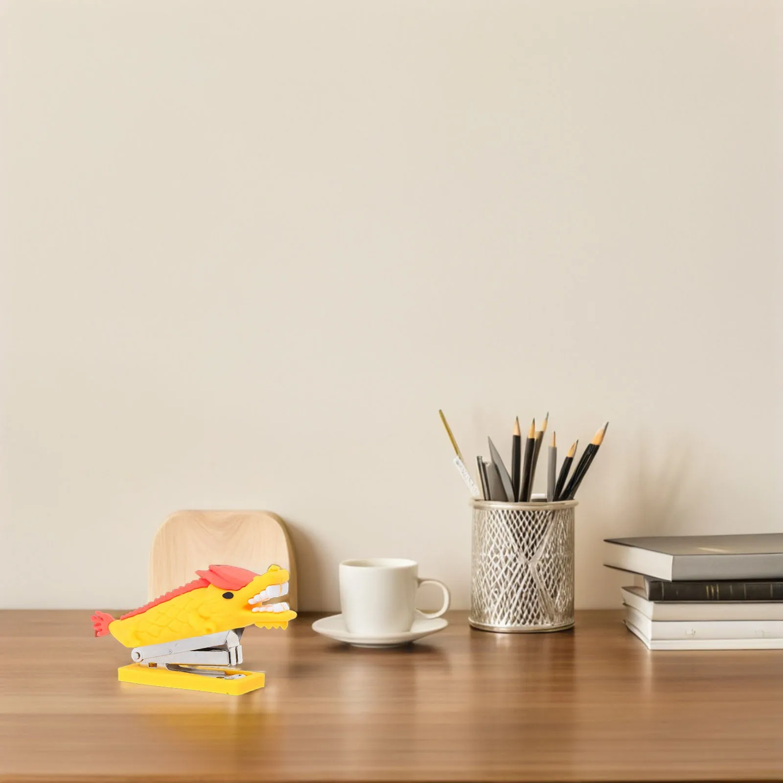 

Mini Cute Dragon Stapler Compact Portable Office Supplies Stainless Steel Staples for Desk Students Kids Hand Stapler