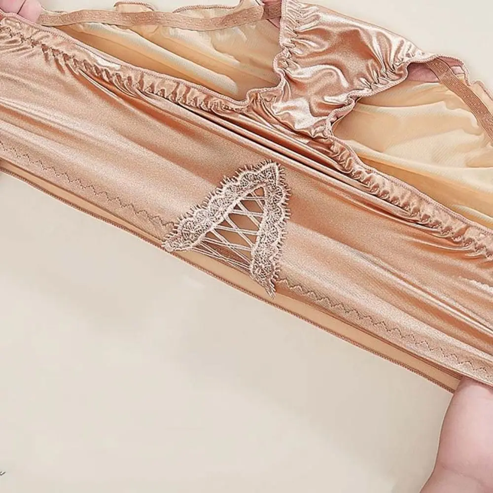 Celana Dalam Wanita Bahan Sutra Es Satin Model Ruffle Berongga Pinggang Sedang Gaya Prancis Bagian Crotch Katun