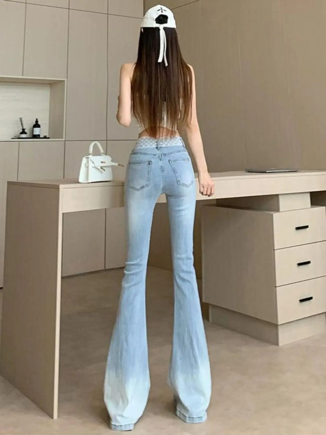 

Винтажные светло-голубые расклешенные джинсы с расклешенной нижней частью, женские узкие джинсовые брюки в стиле ретро с высокой талией, уличная одежда, джинсовые брюки