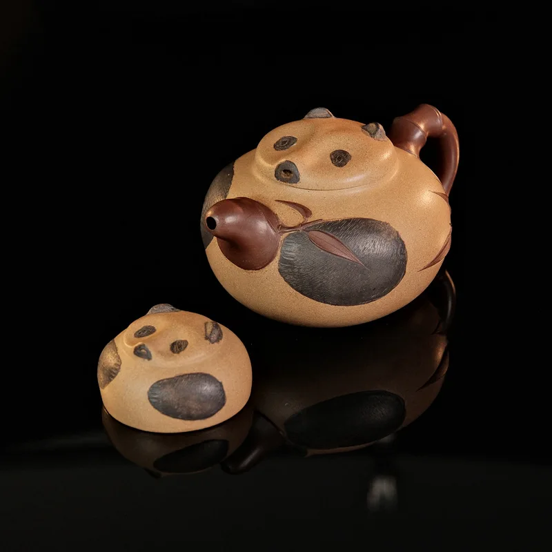 High-End Handmade Clay Teapot For Kung Fu Tea Pot And One Cup Made From Original Yixing Clay Panda 460ML