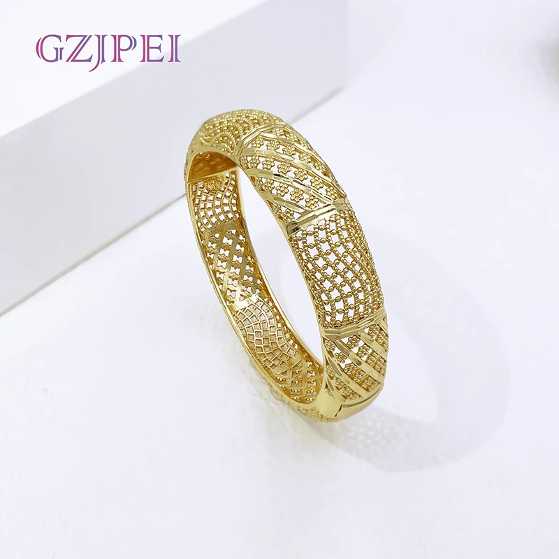 

New Gold Color Bracelet For Woman 18K Gold Plated Fashion Jewelry Trending Wedding Party Gift