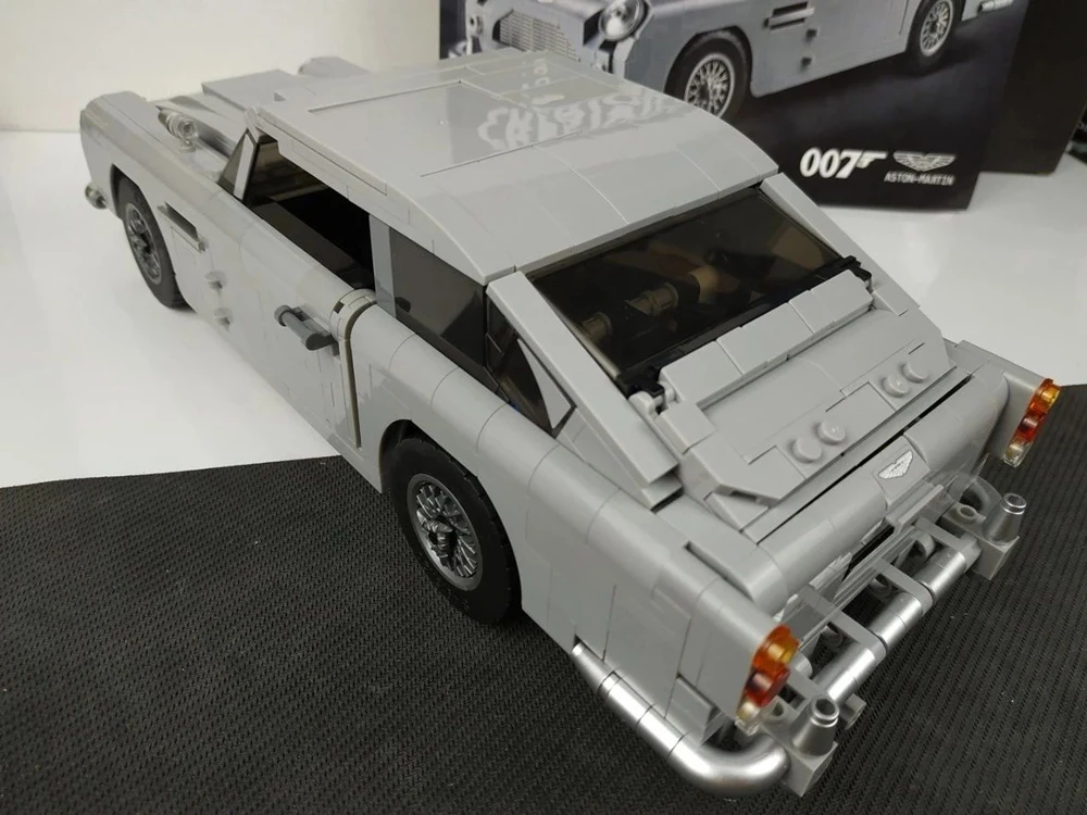 متوفر هدايا للأطفال عيد الميلاد عيد الميلاد الخالق الخبراء جيمس بوند أستون مارتن DB5 نموذج سيارة رياضية اللبنات الطوب #3