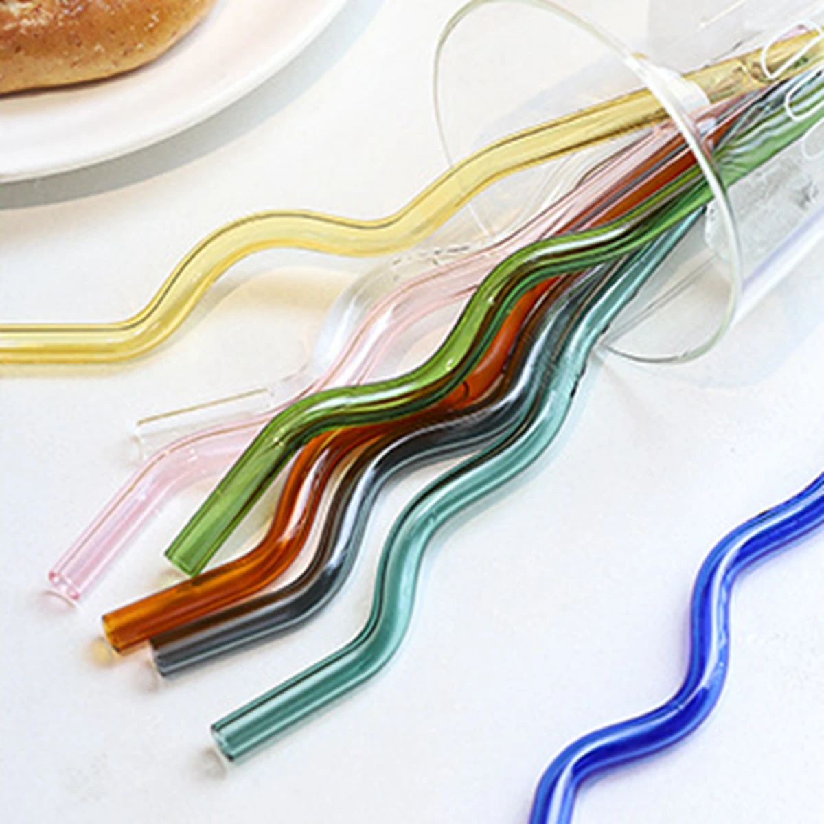 Glass Straws Wavy Reusable Drinking Straws Colorful Eco-friendly Straws for Drinks Coffee Milk Tea Straw Dishwasher Safe Barware