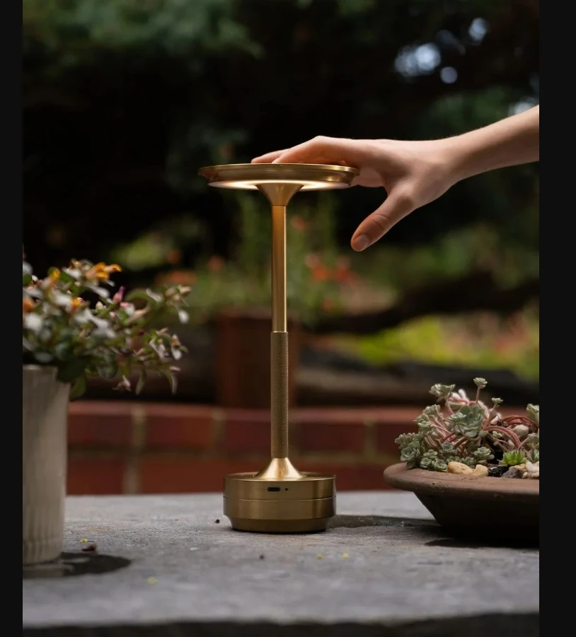 Cordless Table Lamp Rechargeable Dimmable Retro Night Light Touch Lamp Portable for Outdoor Patio Bar Restaurant Bedroom Bedside