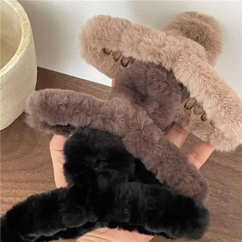 Milk Coffee Large Plush Hair Claw Shark Clip Simple Barrettes Crab Hair Clips For Women Hairgrips Autumn Winter Hair Accessories