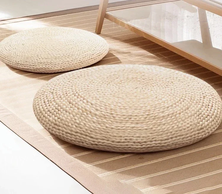 Straw futon Corn skin woven seat cushion Tatami floor Pudong grass kneeling sitting on the pier meditating Japanese balcony pad