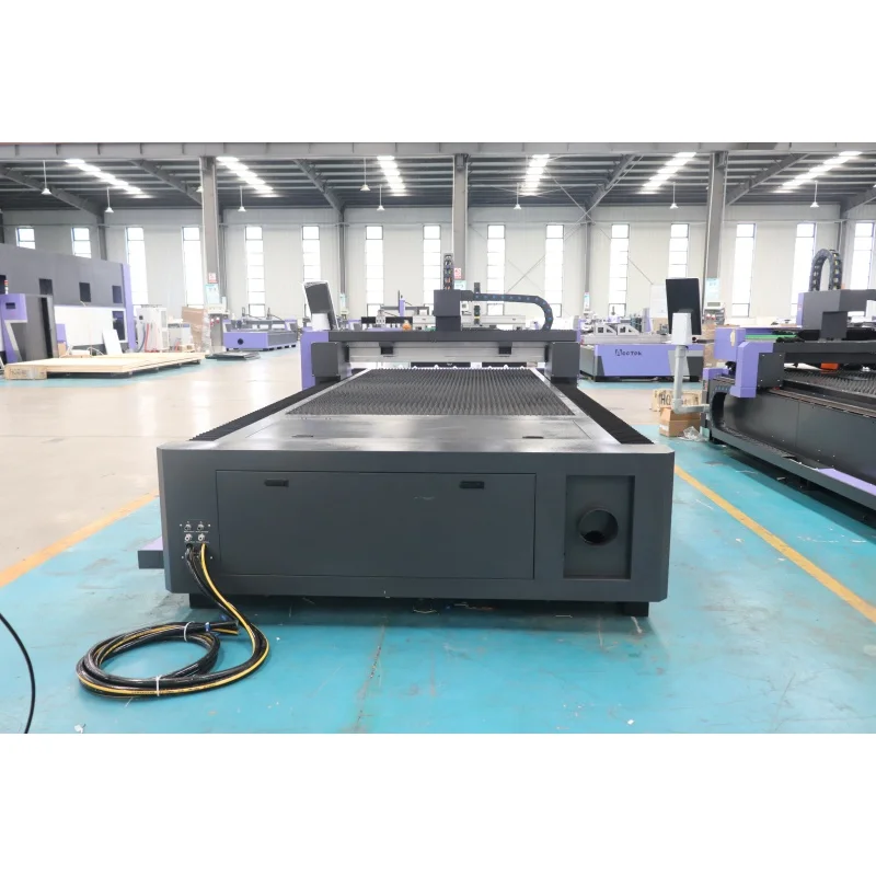 Láser CNC Raycus ce de 1500W, 2000W, 3000W, 4kw, para máquina cortadora láser de fibra de chapa de aluminio y acero