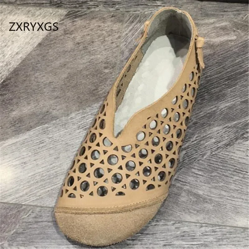 ZXRYXGS sandal wanita Flat, sepatu datar Retro sol lembut Premium penuh kulit asli berongga, Musim Panas 2024