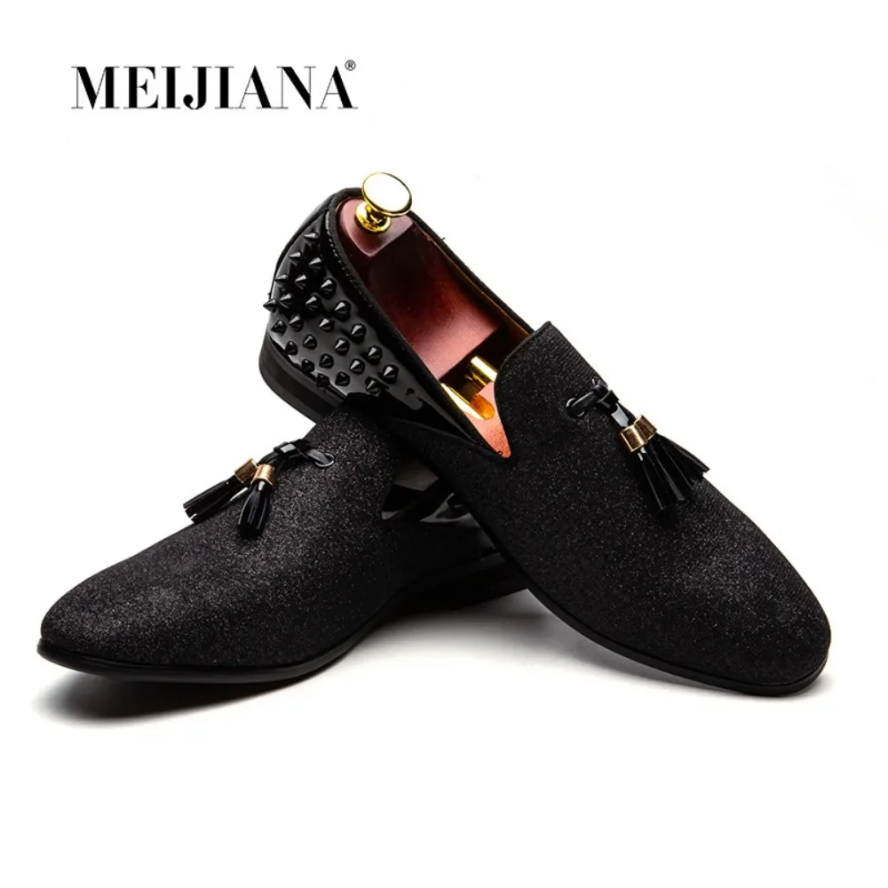 

Fashion Men Casual Shoes Stretch Fabric Luxury Brand Formal Mens Loafers Moccasins Italian Breathable Slip On Male Driving Shoes