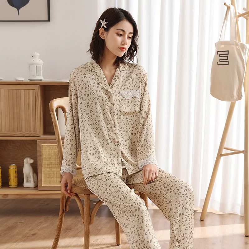 Luxurious Lace Splice Ice Silk Pajama Women's Spring And Autumn Thin Long Sleeve Two Piece High Class Ice Silk Household Garment