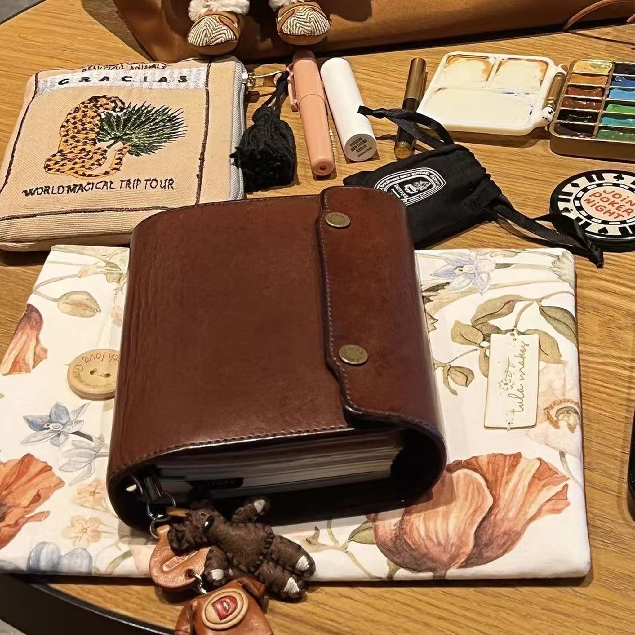 Travel Journal Accessories - Diário Retrô Marrom M5, Caderno Tripartido