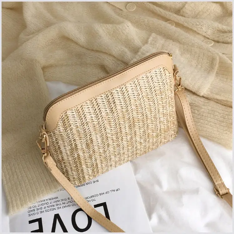 Casual chain straw bucket bag, ladies summer crossbody rattan beach ladies shell travel woven vacation fashion shoulder bag