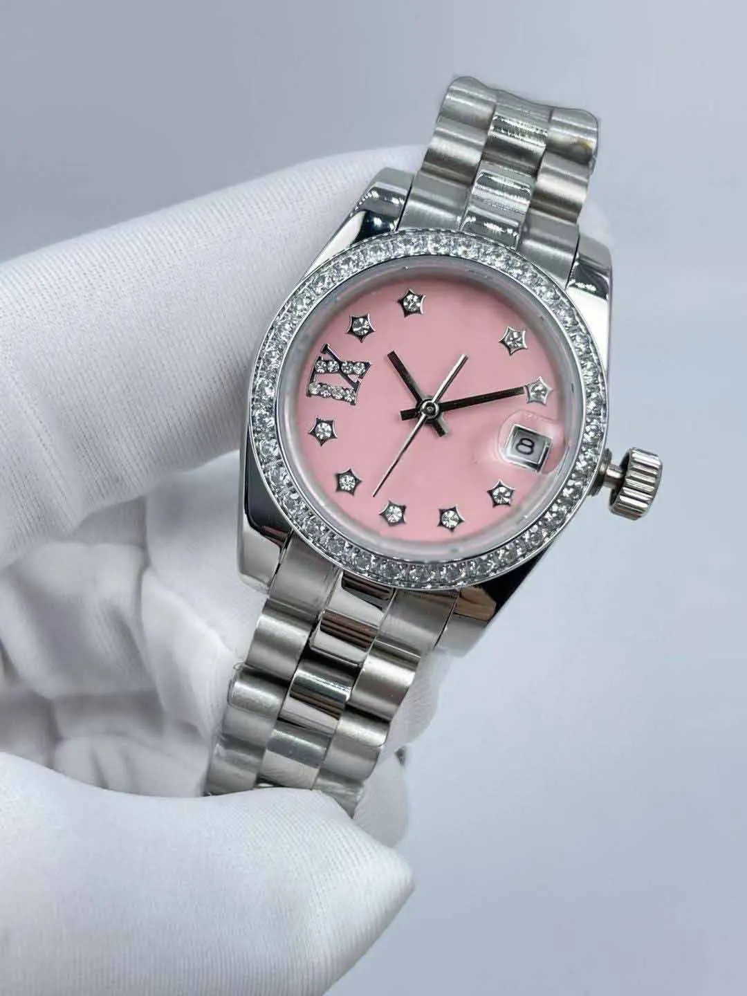 Luxury Watches for Women - 28mm Dial, Precision Steel Strap, Elegant