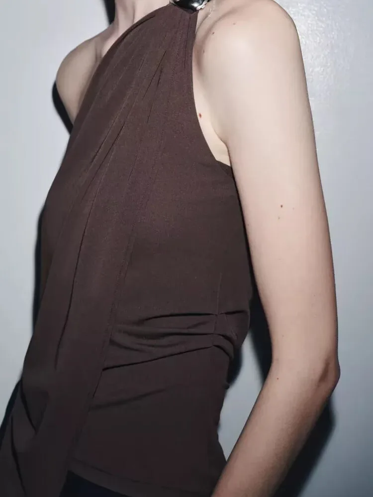 เสื้อยืดแฟชั่นดีไซน์ไม่สมมาตรสำหรับผู้หญิง คอลเลคชั่นใหม่ ฤดูใบไม้ร่วง 2025 สไตล์ลำลอง สวมใส่สบาย