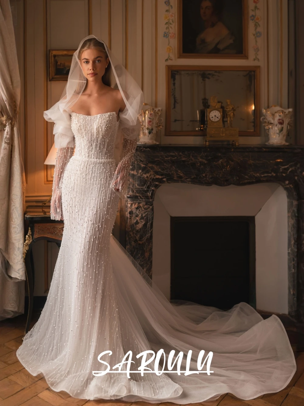 

Luxury Pearls Mermaid Wedding Dress Unique Detachable Cape Tulle Customized Bride Wear Romantic Intricate Strapless Bridal Gown