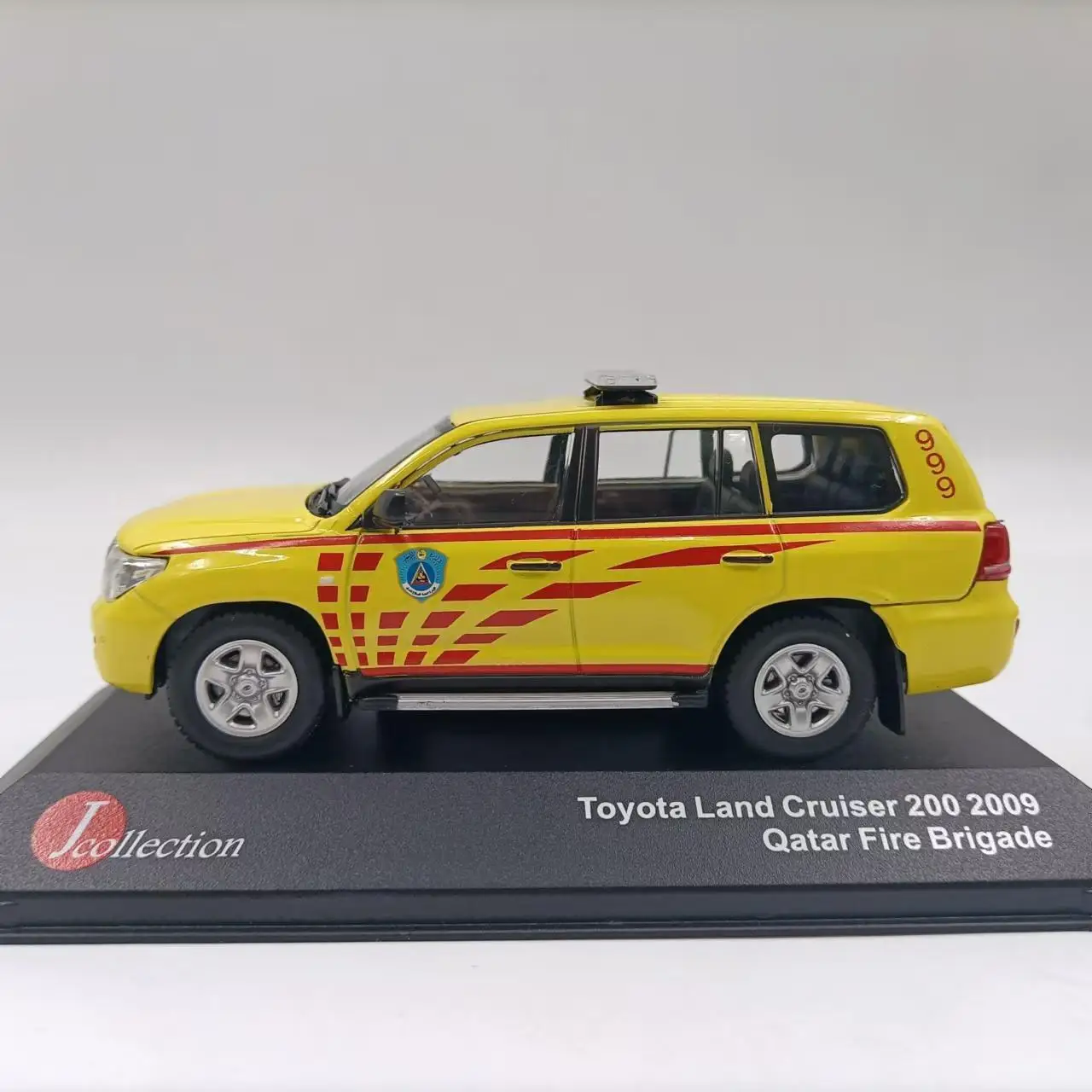 Diecast escala 1:43 toyota land cruiser 200 2009 qatar motor de bombeiros liga modelo de carro brinquedo colecionável presente lembrança exibição ornamento