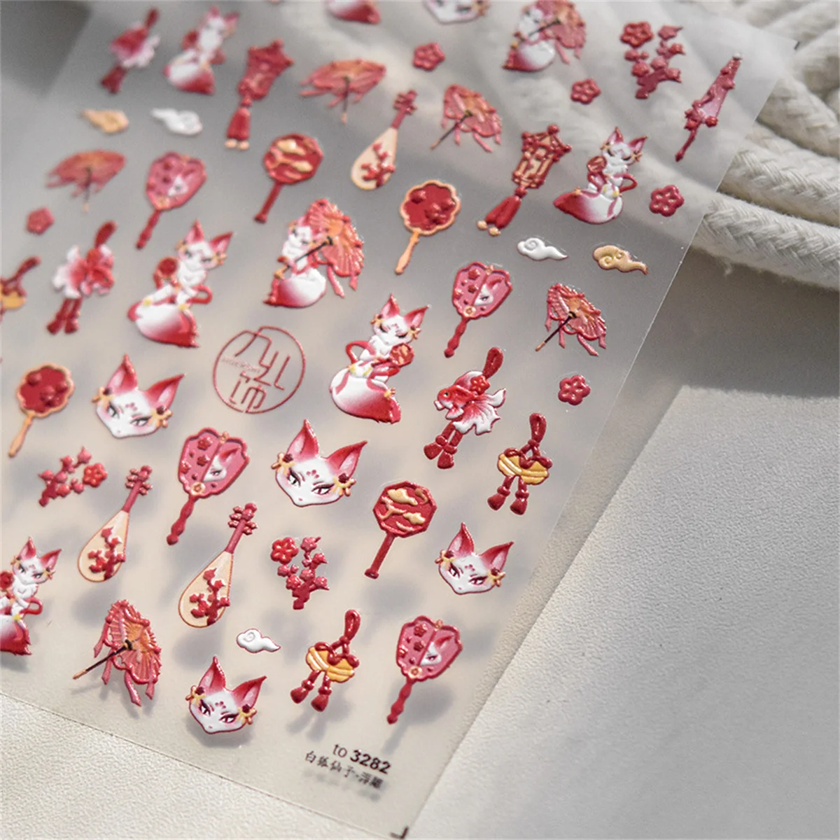 1 Stuks Cartoon 5d Reliëf Roze Zwarte Rode Vos Nail Art Stickers Kawaii Dieren Zelfklevende Overdracht Nagel Decoraties Slider Stickers Diy