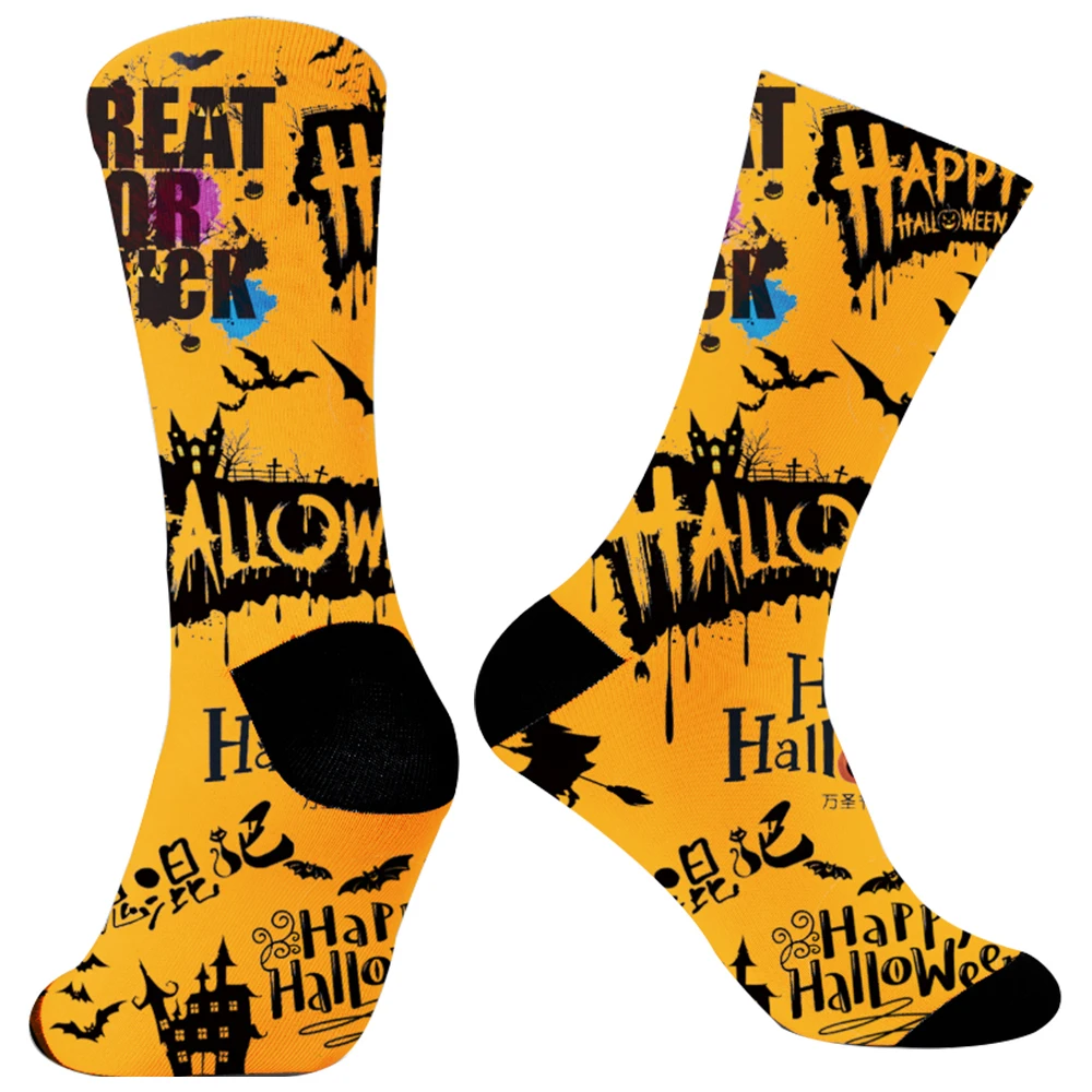 Cartoon Gitarren Print Crew atmungsaktive bequeme Socken lässige Street Style Socken für den Außenbereich tragen alle Jahreszeiten Socken 2024 neu