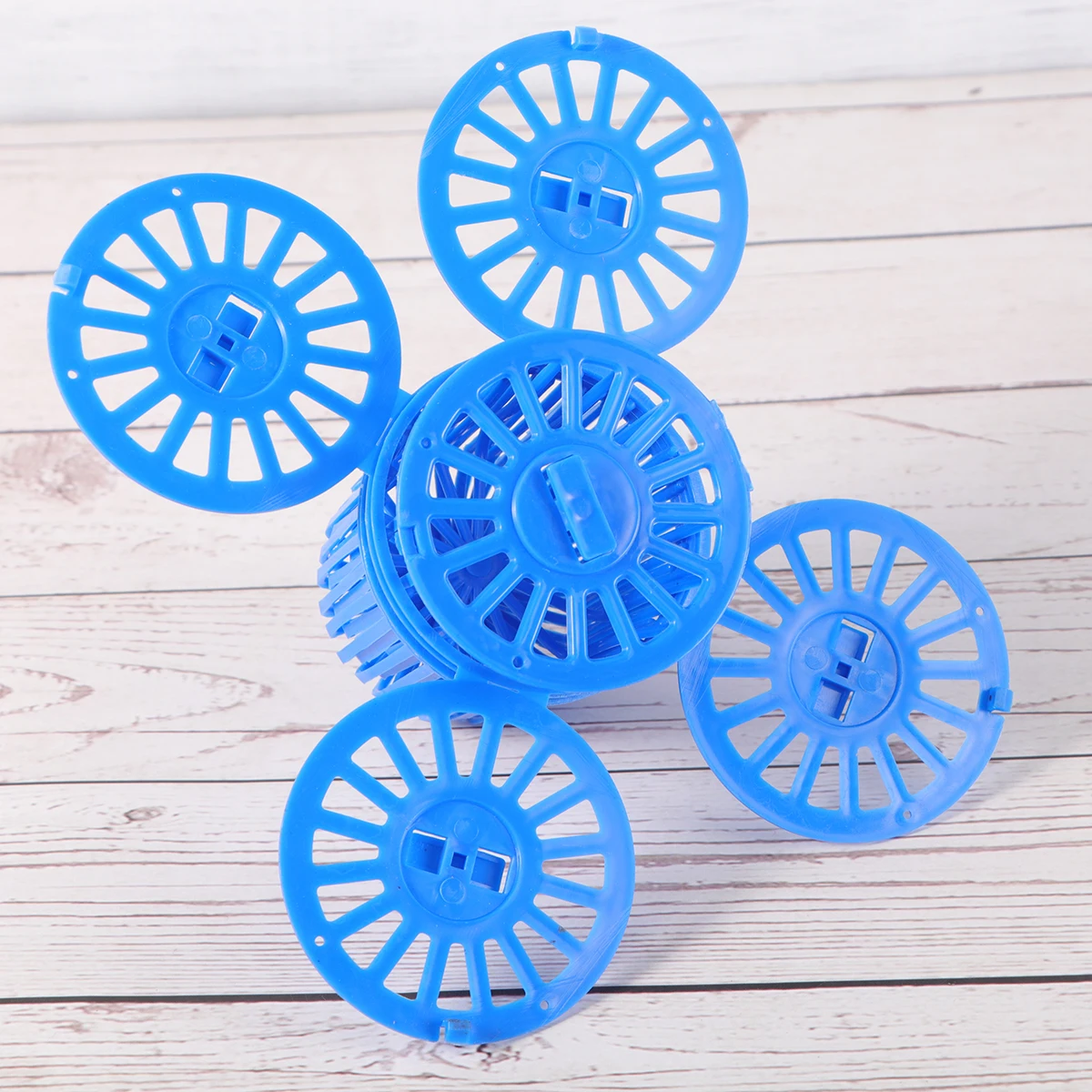 

5pcs Food Basket Durable Plastic Bird Cage Accessories Fruit Vegetable Feeder for Basket For Birds Small Pets