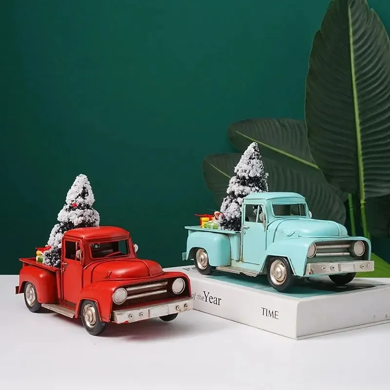 Retro Nostalgic Style Iron Christmas Truck Model Industrial Style Bar Cafe Restaurant Soft Props Home Decoration