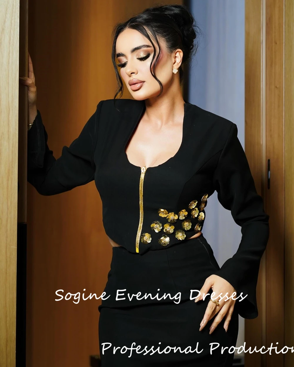 Czarne krepy sukienki na studniówkę z rozcięciem, unikatowe sukienki wieczorowe z długim rękawem, zdobione kwiatami z cekinów 3D, syrenie sukienki koktajlowe.