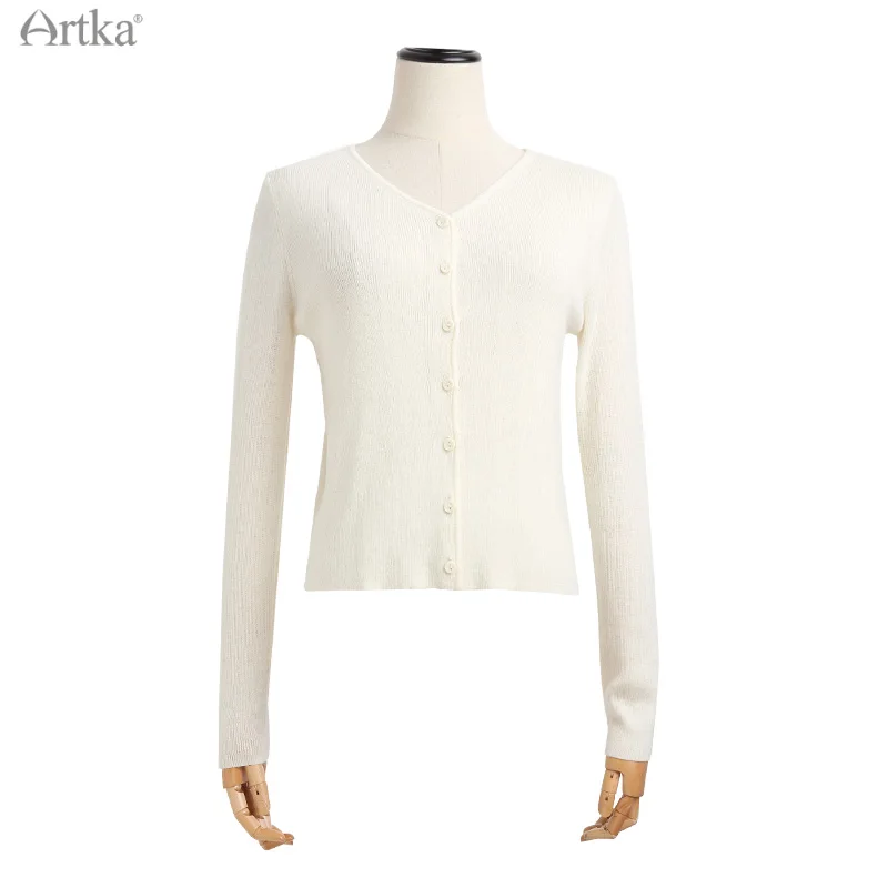 ARTKA 2022 Spring New Women Cardigan 4 Colors Elegant Wool Knitting V-Neck Sweater Long Sleeve Cardigan Outerwear WB28016Q