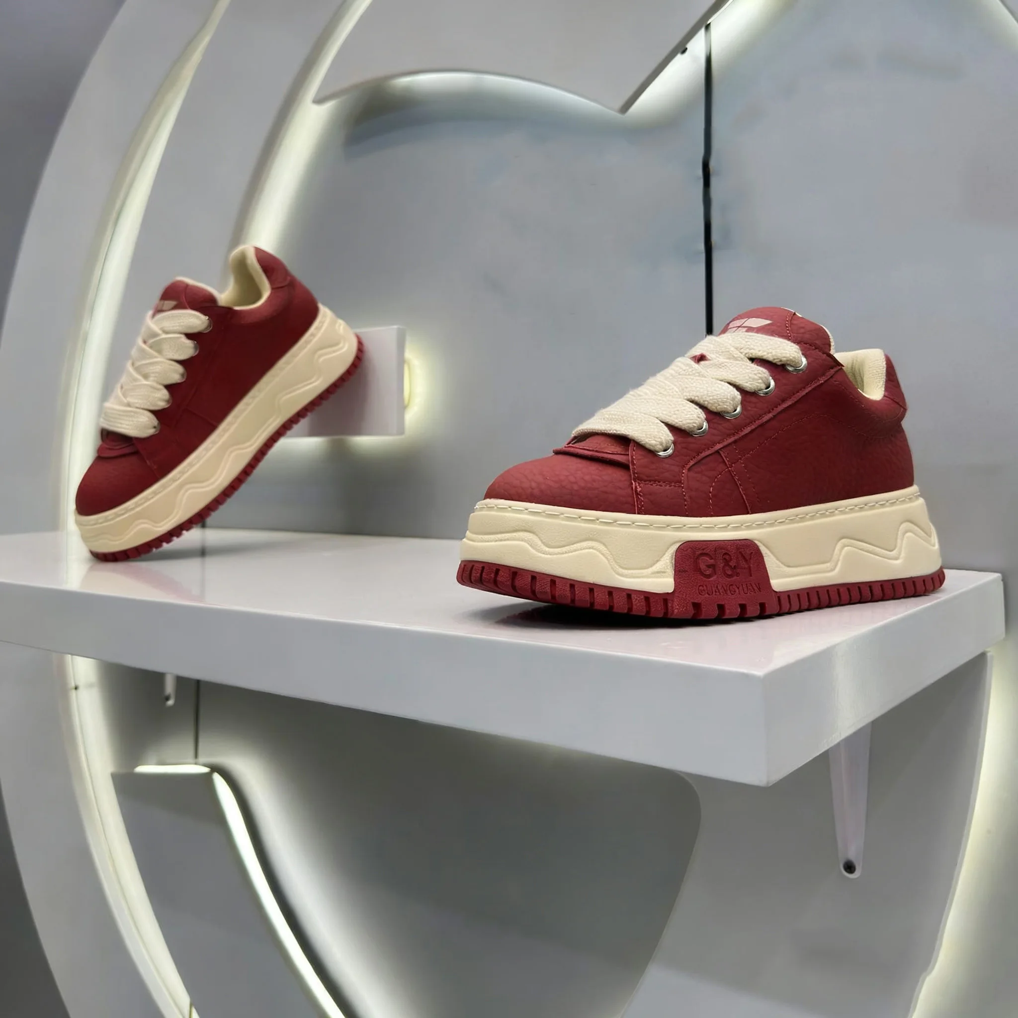 

Fashionable Men's Breathable Cool Sports Outdoor Casual Shoes Low-Top Large Size Footwear