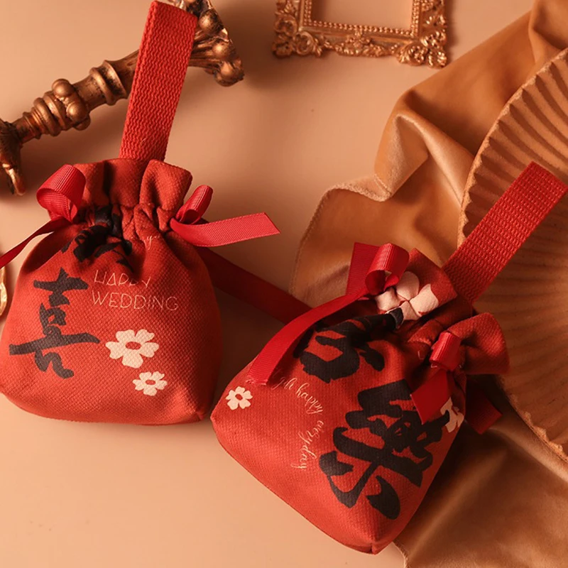 Retro Silk Velvet Handheld Candy Bags Chinese Style Wedding Gifts Packing Bags Portable Drawstring Candy Storage Bags