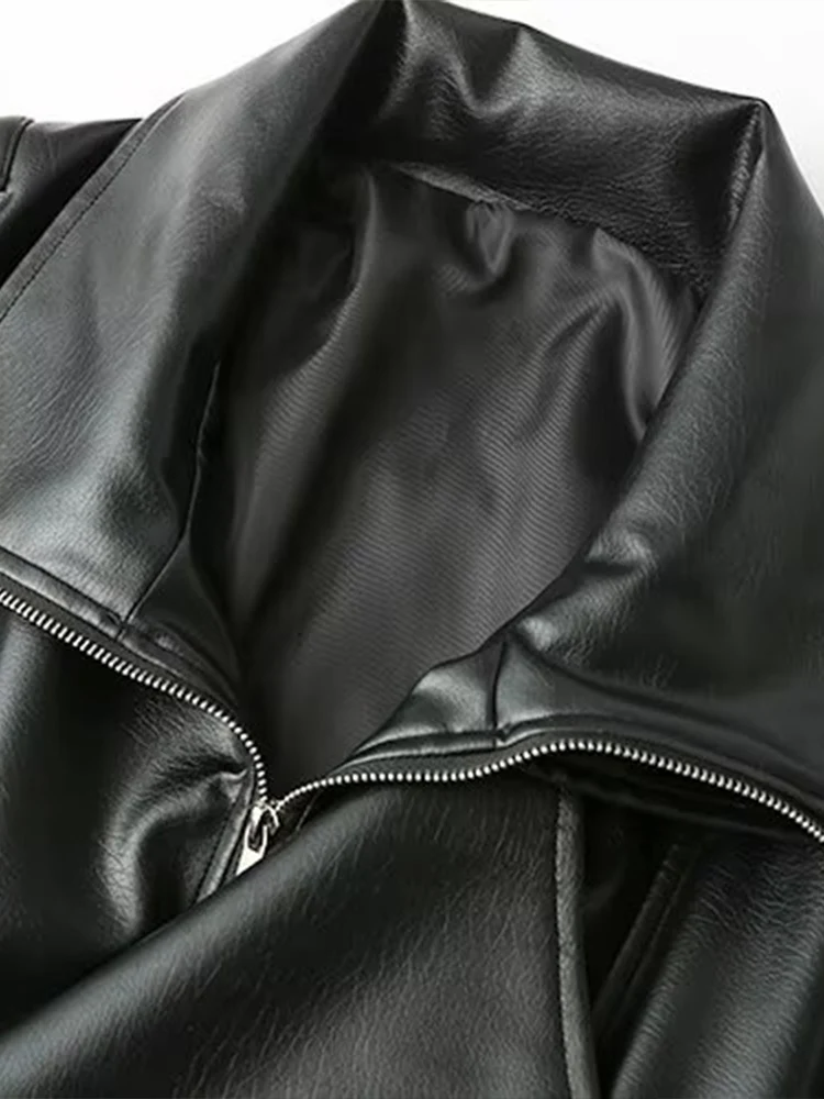 Nuovo abbigliamento da donna autunnale Giacca in pelle allentata di design quotidiano con temperamento alla moda in stile europeo e americano