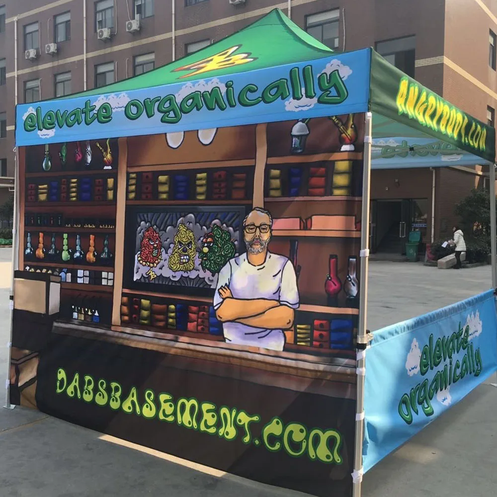 Hot selling： Logo Printed Oxford Fabric Tent Waterproof Sunproof Pop-up Folding Design for Trade Shows Beach Camping Sport