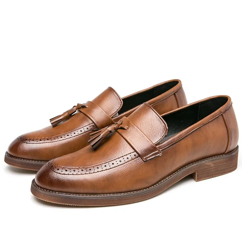 Tassel Formal Shoes Men Plus Size 47 46 Office Dress Shoes Slip on Male Brogues Brown Black Formal Shoes Wedding Leather Oxfords