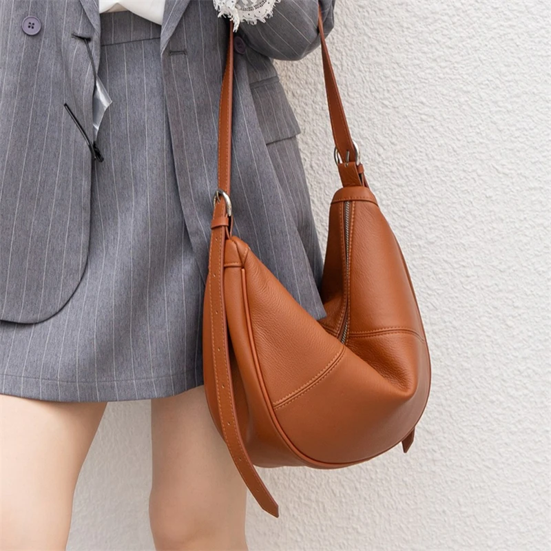 Hifashion خمر جلد طبيعي نصف القمر حقائب كتف للنساء 2025 الفاخرة مصمم Crossbody المتسوق المتشرد حقائب سيدات #5