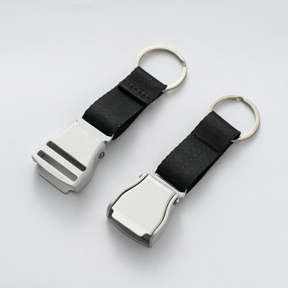 1PC Flight Pilot Aviation Gift  Travel Bag Airplane Buckle Seatbelt Safety Seat Belt Keychain For Backpack