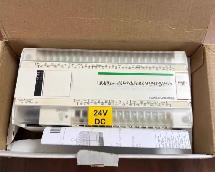 

Новый оригинальный TM218LDD40DUPHNB